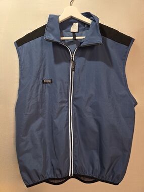 Running Room Jogging Vest Lg Blue With Black Panels Mesh Ventilated Reflective